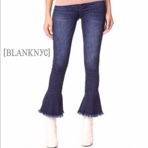 Blank NYC crop ruffle frayed hem jeans Size 29
